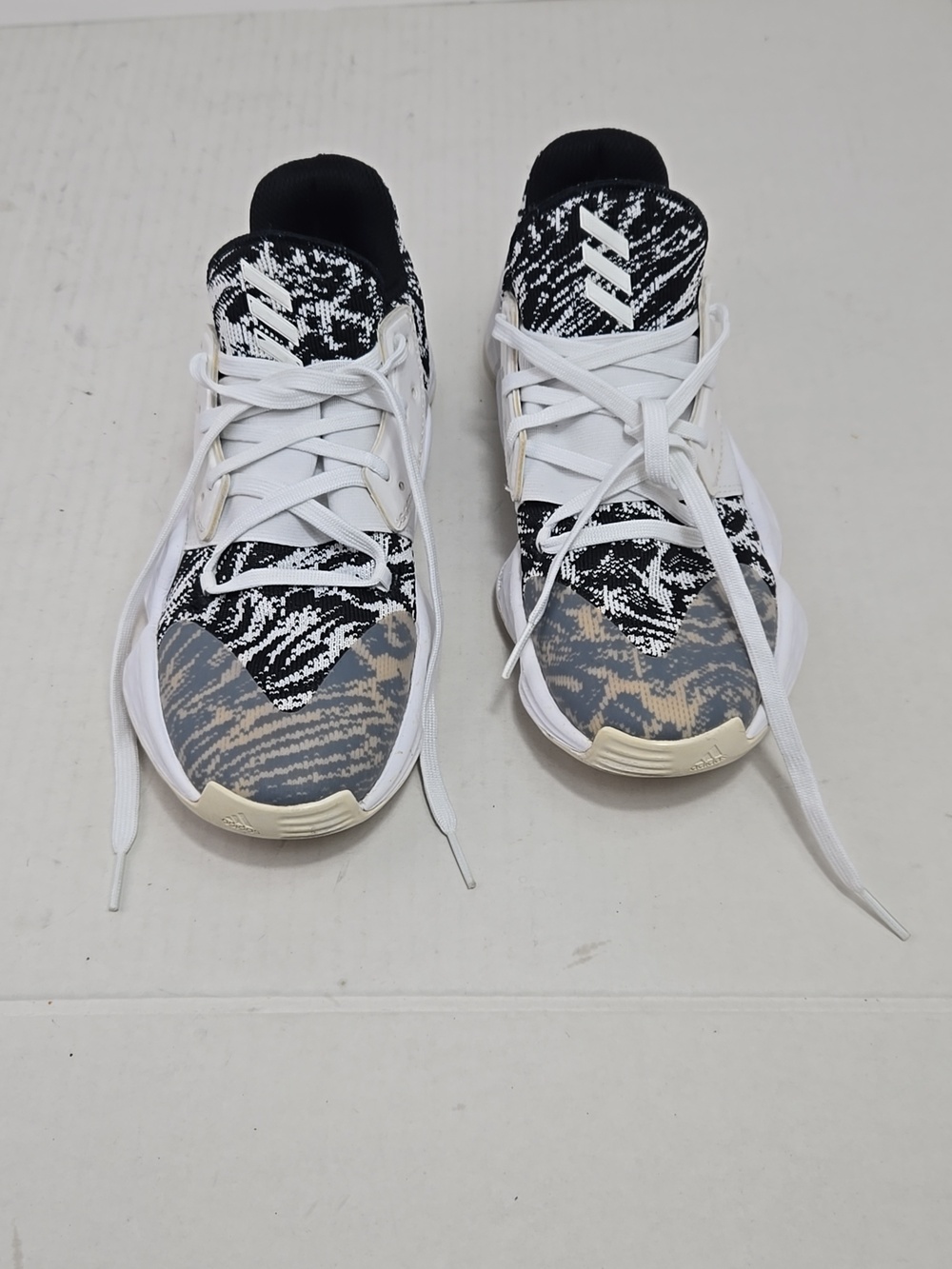 Size 5.5 - Adidas Harden Vol. 4 Cookies and Cream Youth Basketball Sporty